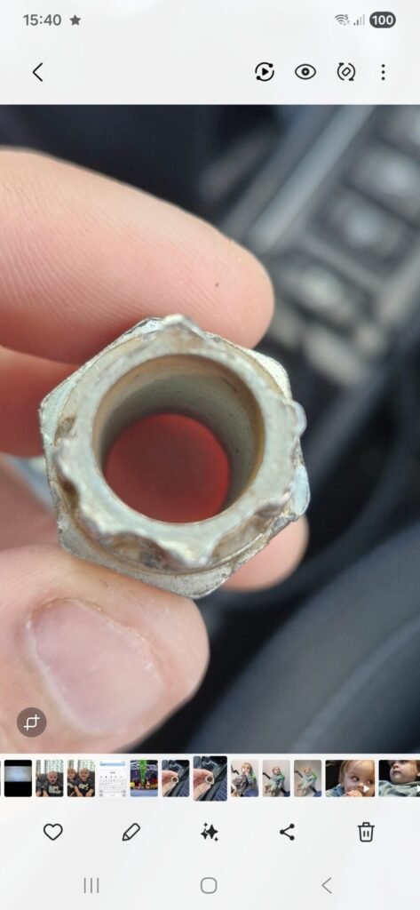 Hyundai Tuscon wheel locking nut key replacement