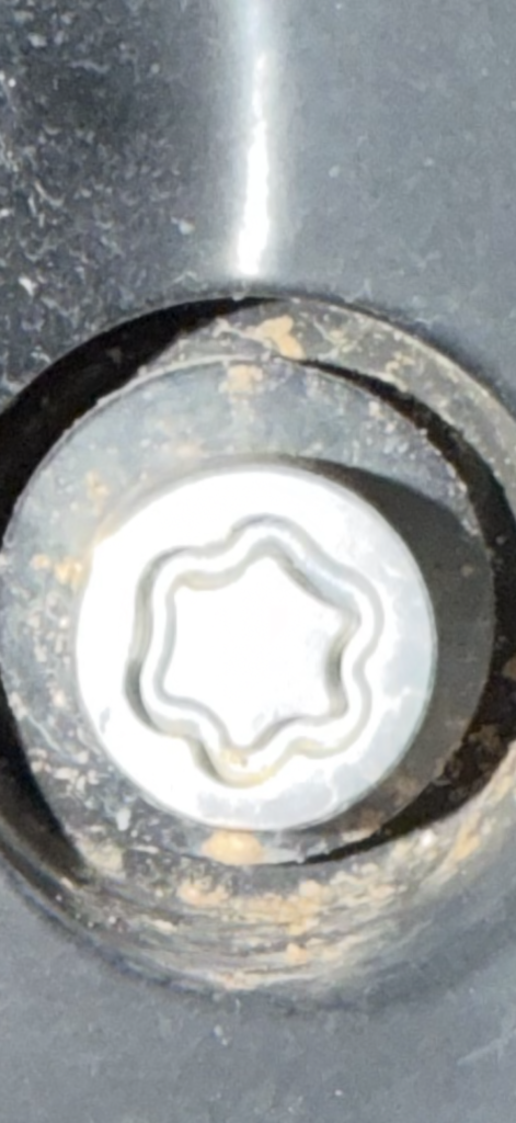 Infiniti Q50 wheel locking nut key replacement