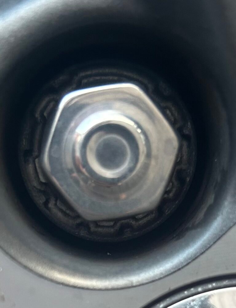 Jaguar F pace wheel locking nut key replacement
