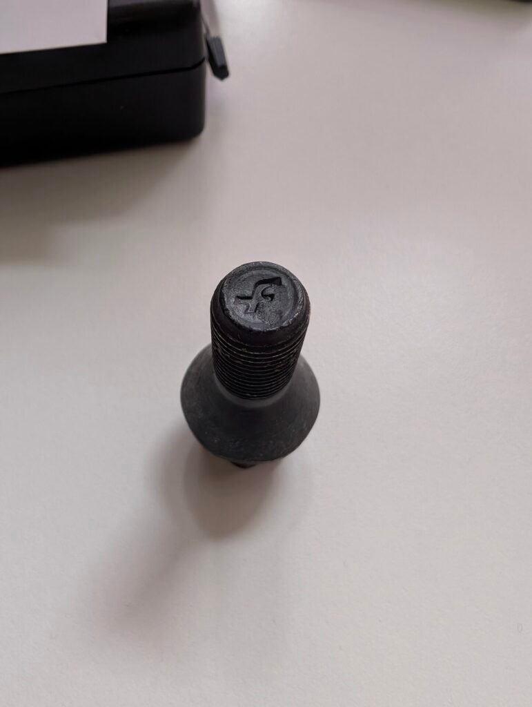 Jeep Renegade wheel locking nut key replacement