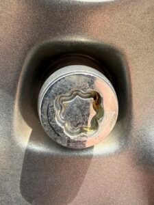 Jeep Wrangler wheel locking nut key replacement