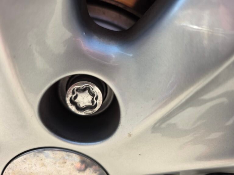 Jerp Cherokee wheel locking nut key replacement