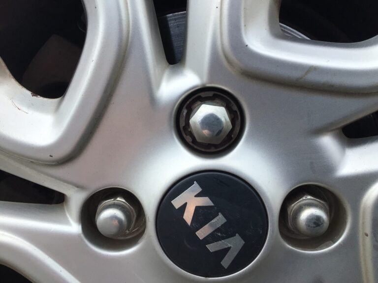 Kia Picanto 2020 eco dynamics wheel locking nut key replacement