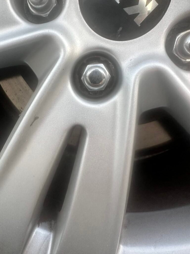 Kia Sportage wheel locking nut key replacement