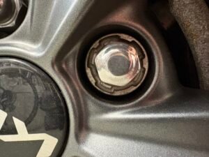 Kia Sportage wheel locking nut key replacement