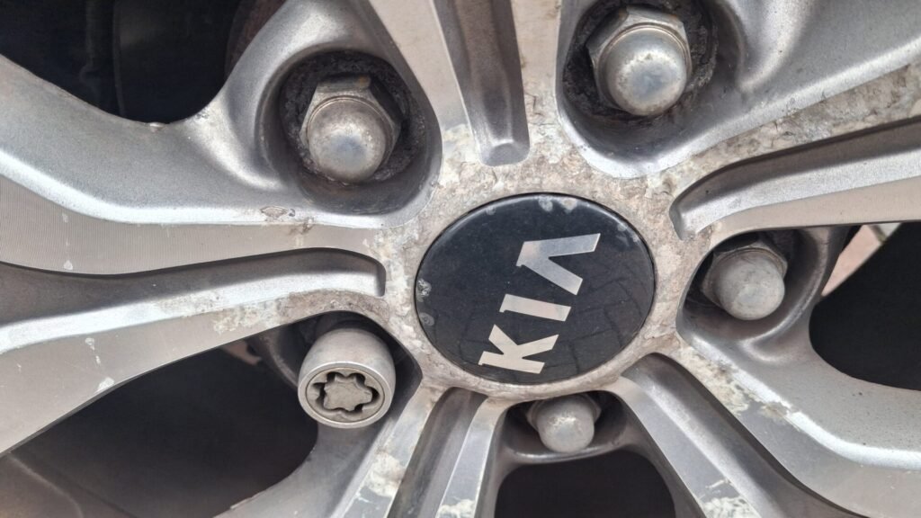 Kia Sportage wheel locking nut key replacement