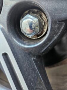 Kia Xceed wheel locking nut key replacement