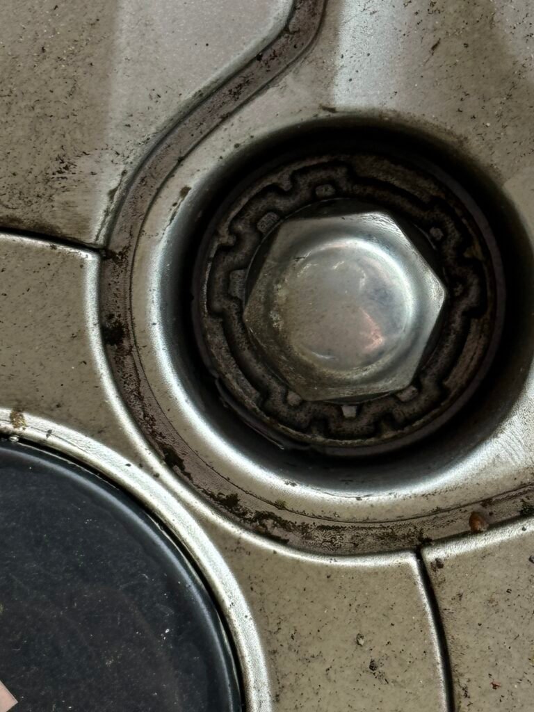 Kia Niro wheel locking nut