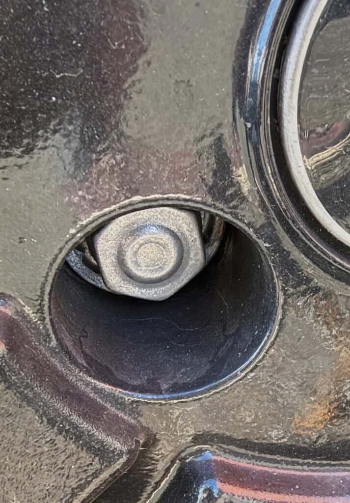Landrover Defender wheel locking nut key replacement