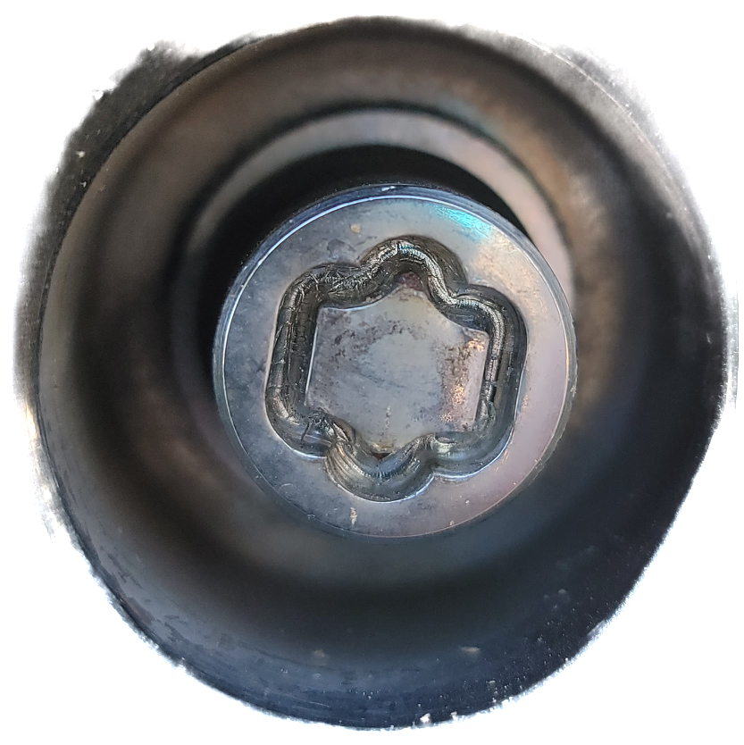 Lexus RX 350 wheel locking nut key replacement