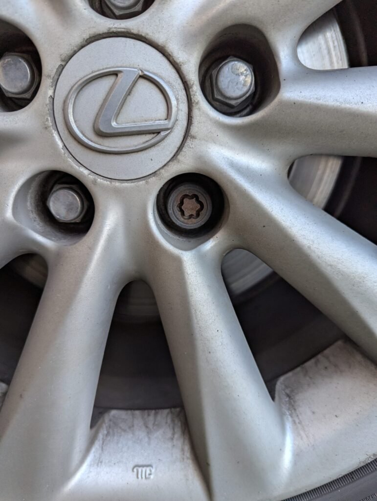Lexus Is250 locking wheel nut