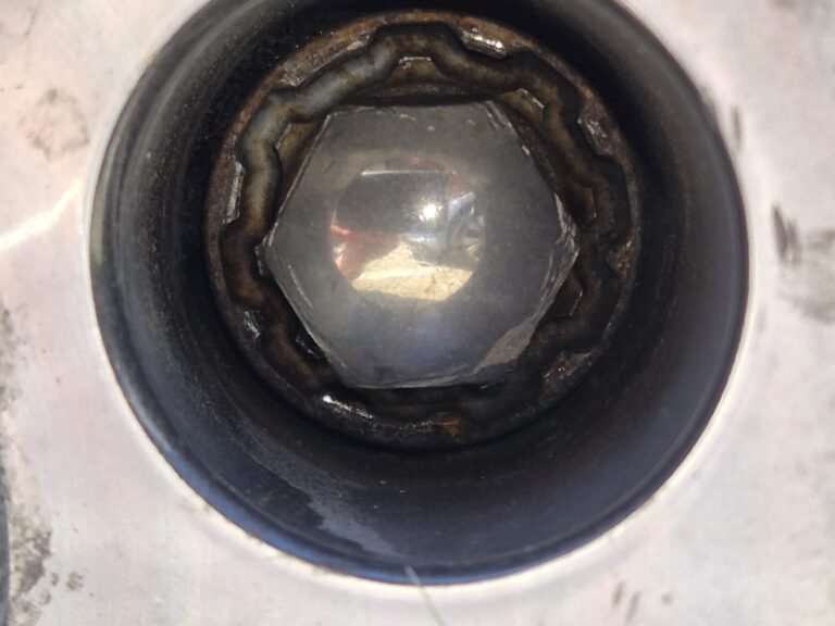 Maserati Levante wheel locking nut key replacement