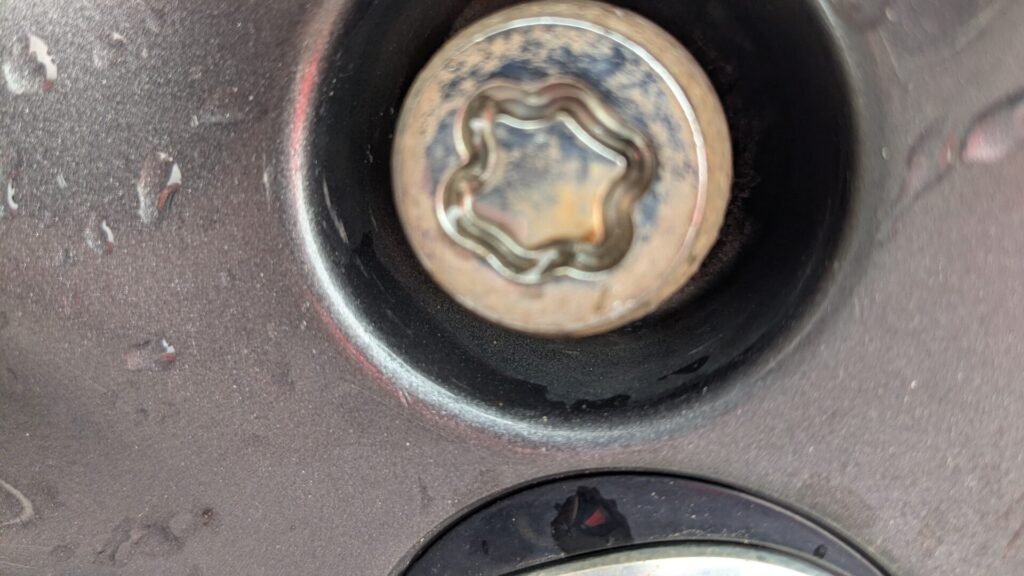 Mazda 2 skyactive wheel locking nut key replacement