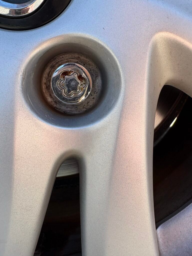 Mazda 3 wheel locking nut key replacement