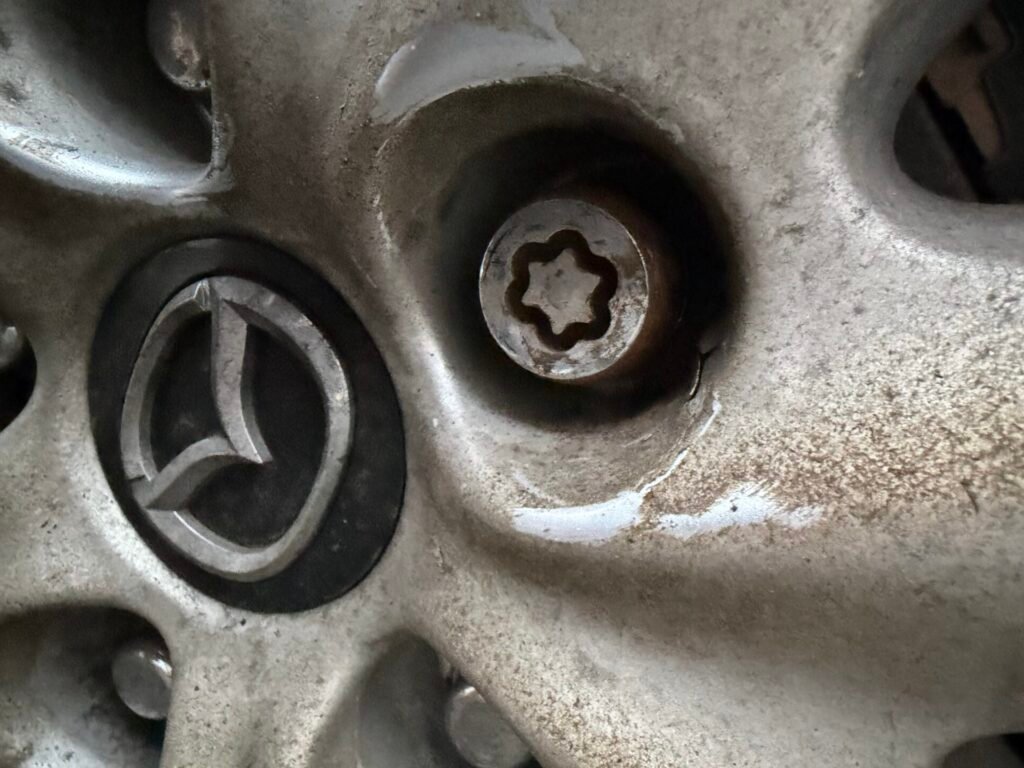 Mazda CX-5 wheel locking nut key replacement