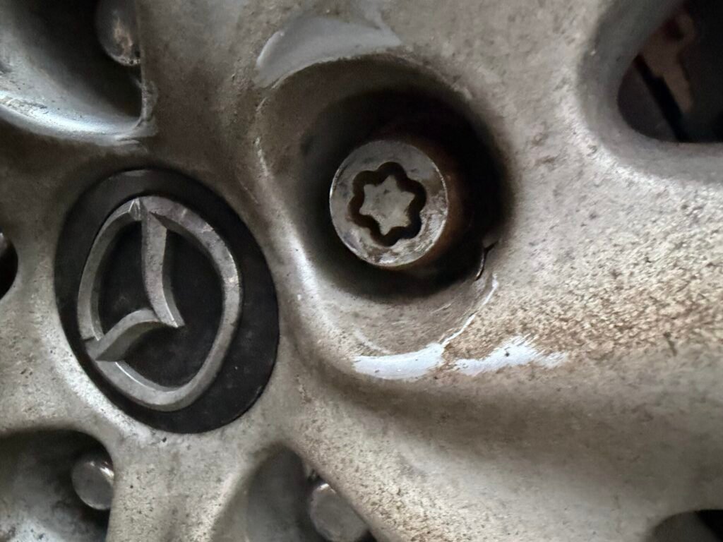 Mazda Cx-5 wheel locking nut key replacement