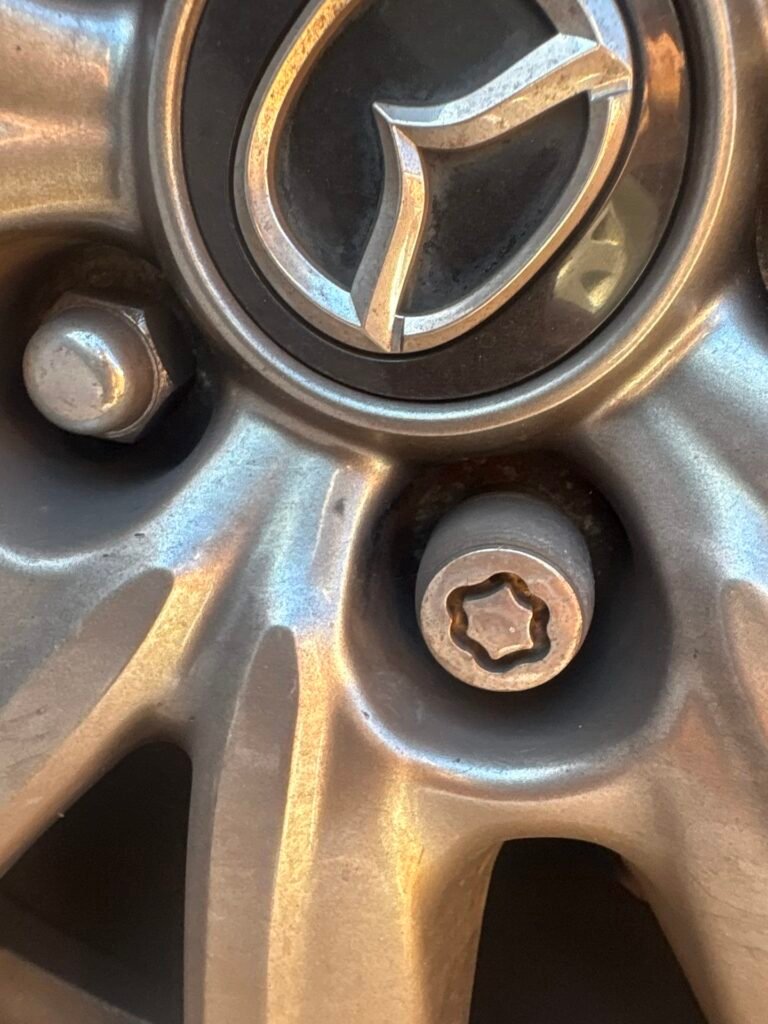 Mazda CX3 wheel locking nut key replacement