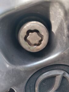 Mazda Cx5 wheel locking nut key replacement