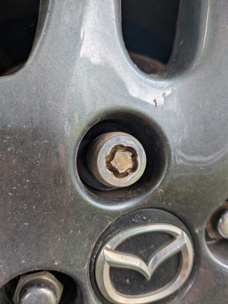 Mazda Mazda2 wheel locking nut key replacement