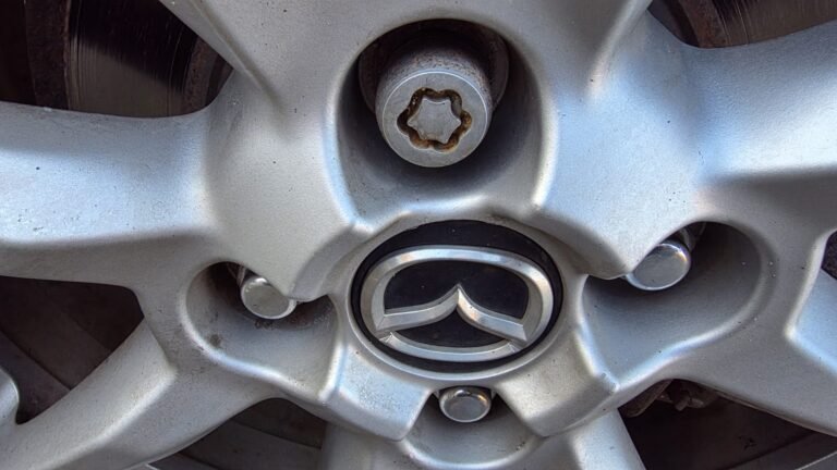 Mazda MX5 wheel lock key code