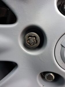 McGard 24154 wheel locking nut key replacement