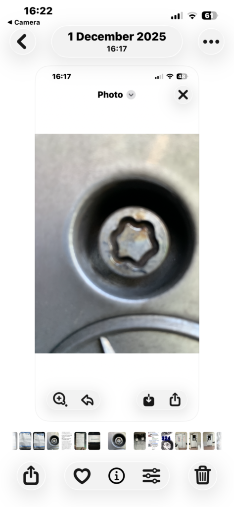 Mercedes CLK locking wheel nut key