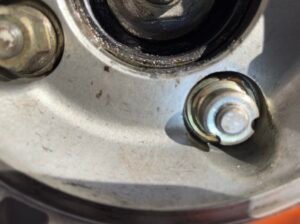 MG RV8 wheel locking nut key replacement