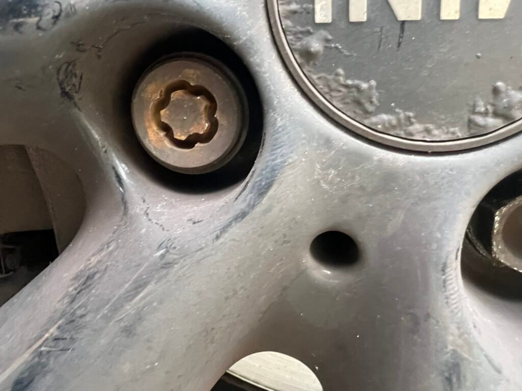 Mini One convertible wheel locking nut key replacement