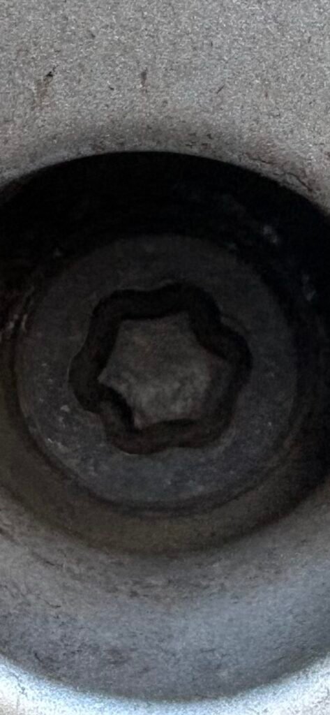 Mini Mini Clubman Cooper D R55 wheel nut key replacement