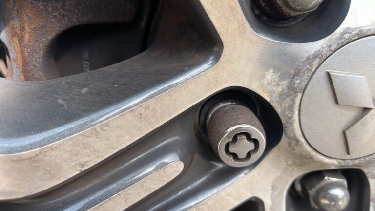 Mitsubishi ASX wheel locking nut key replacement
