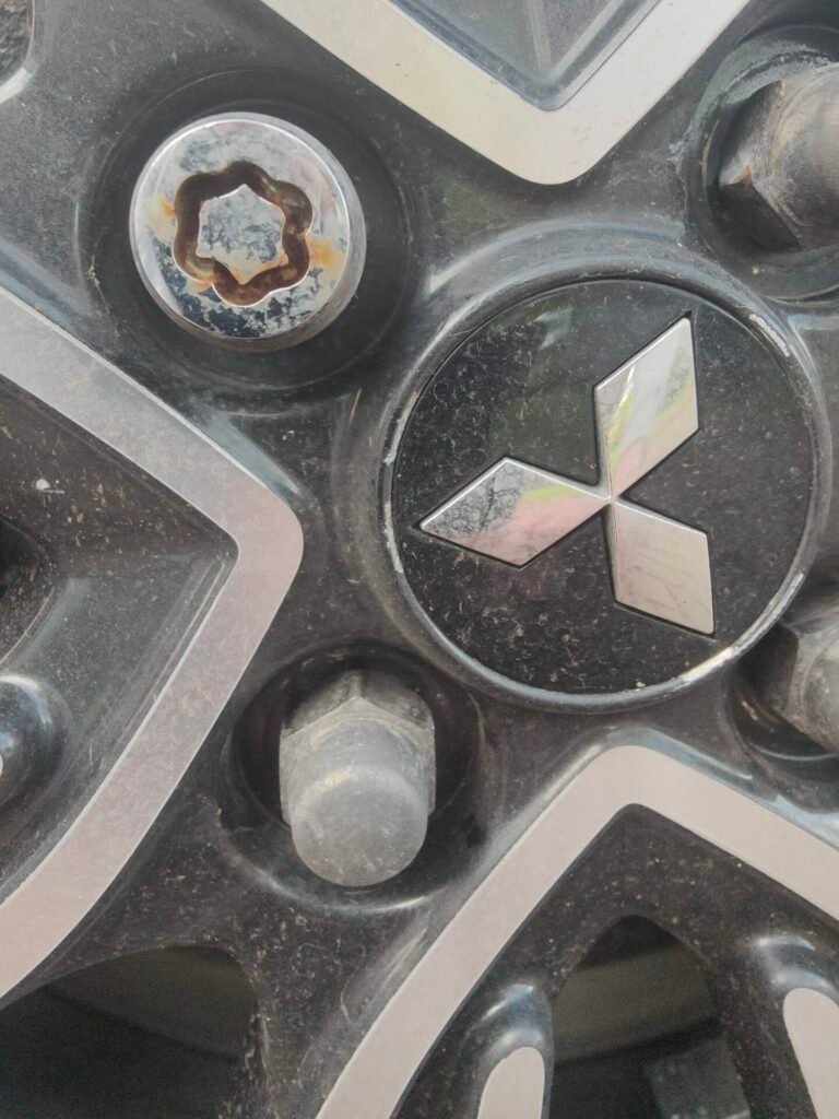 Mitsubishi Mirage wheel locking nut key replacement