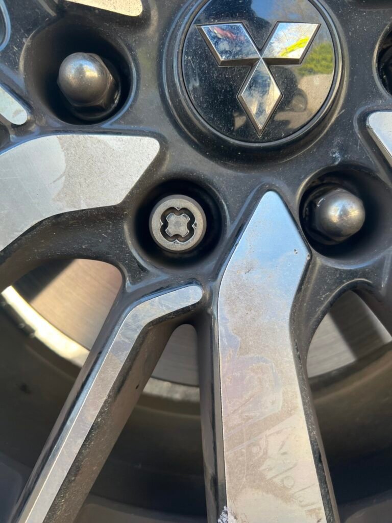 Mitsubishi Shogun Sport wheel locking nut key replacement