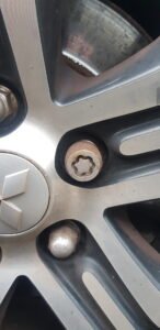 Mitsubishi Asx locking wheel nut