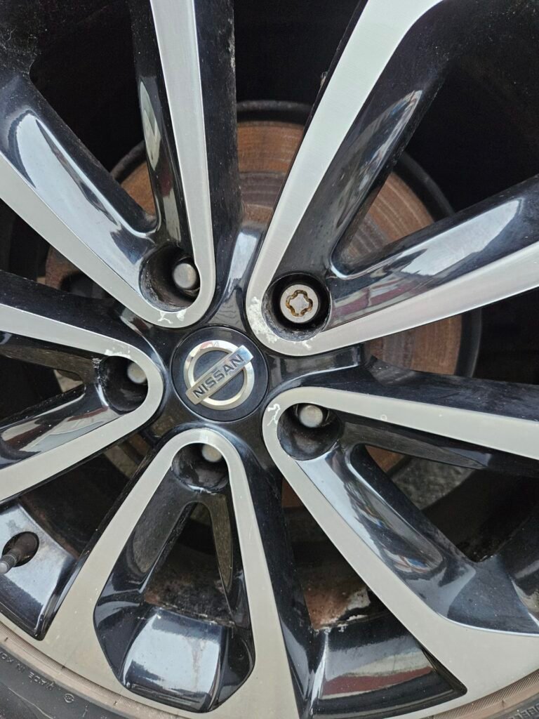 Nissan 1400 wheel locking nut key replacement