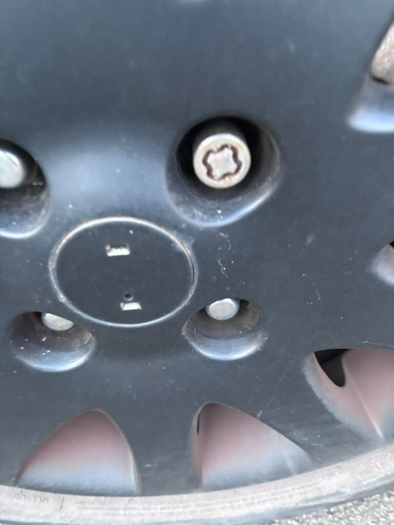 Nissan Almera wheel locking nut key replacement