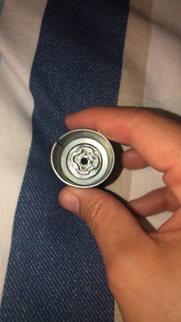 Nissan Juke wheel locking nut key replacement