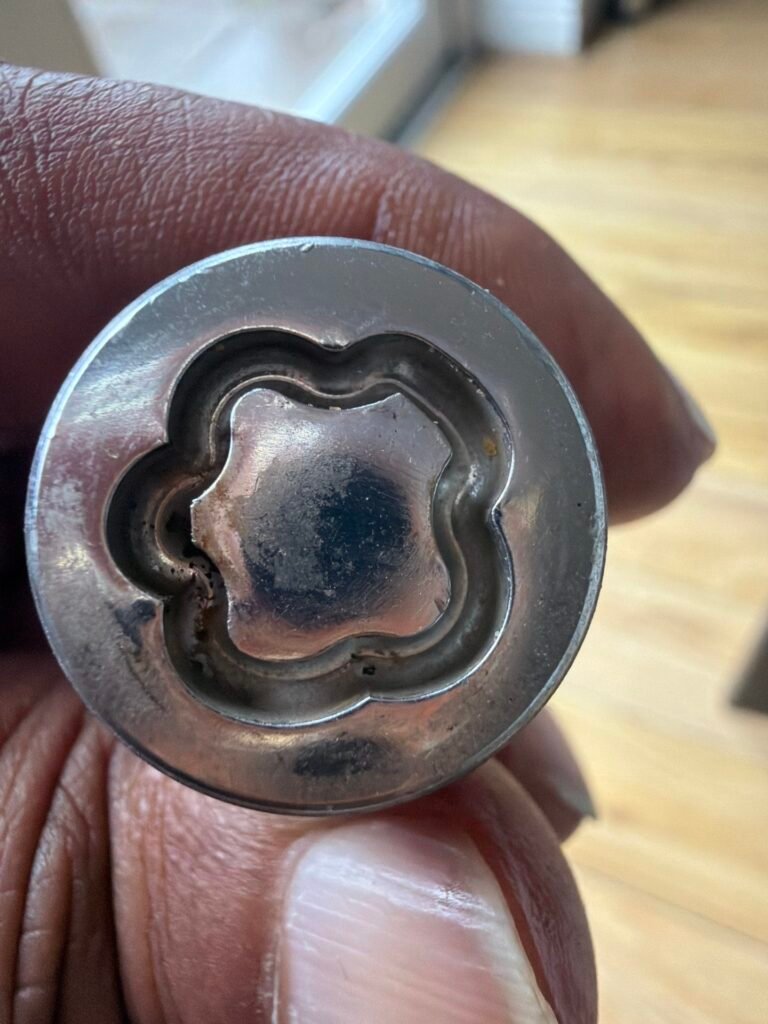 Nissan Leaf wheel locking nut key replacement
