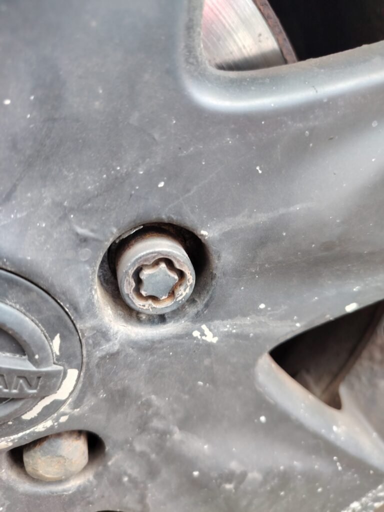 Nissan Micra wheel locking nut key replacement