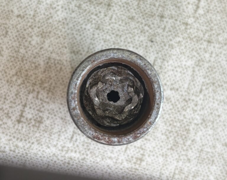 Nissan Note wheel locking nut key replacement