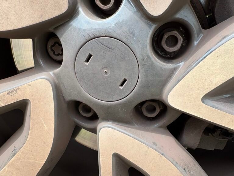 Nissan Qashai wheel locking nut key replacement