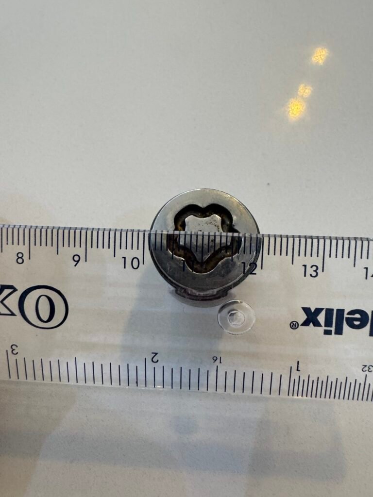 Nissan Qashqai wheel locking nut key replacement
