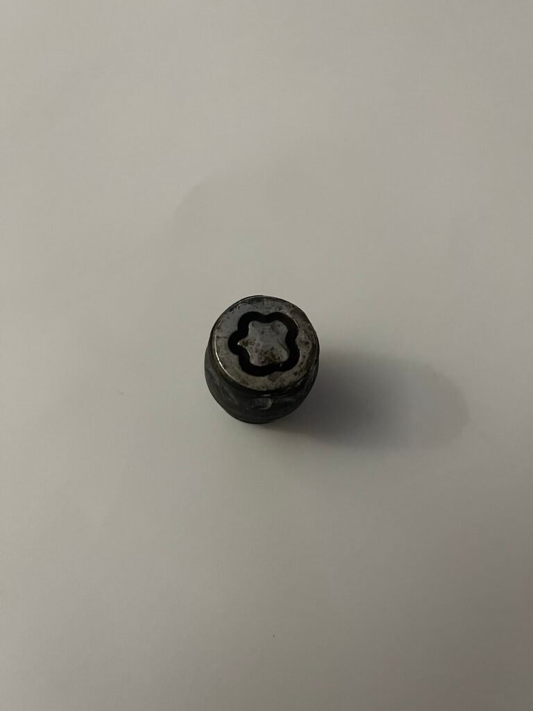 Nissan Juke wheel nut key replacement