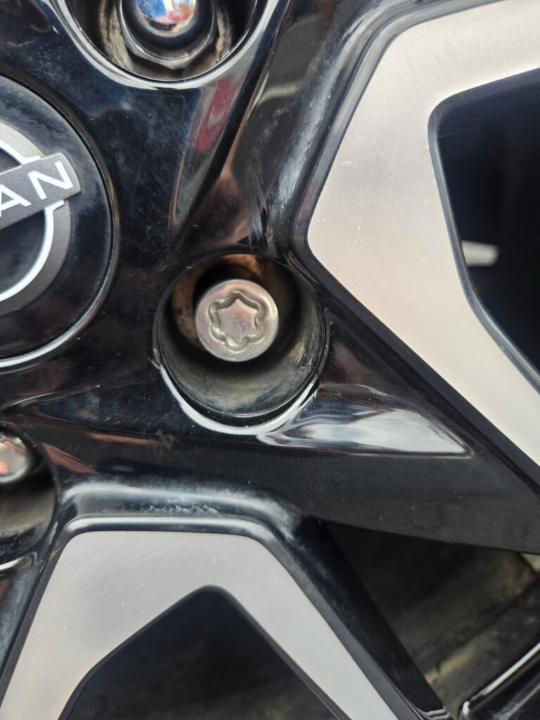 Nissian Sentra wheel locking nut key replacement