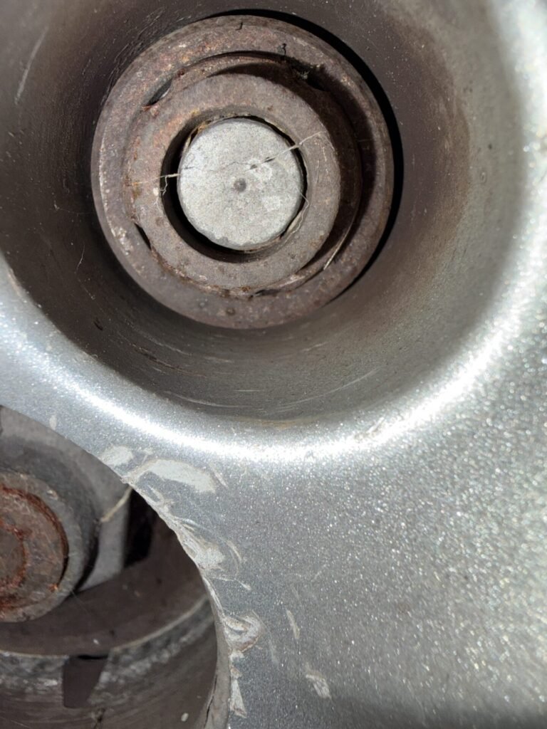 Peugeot 207 wheel locking nut key replacement