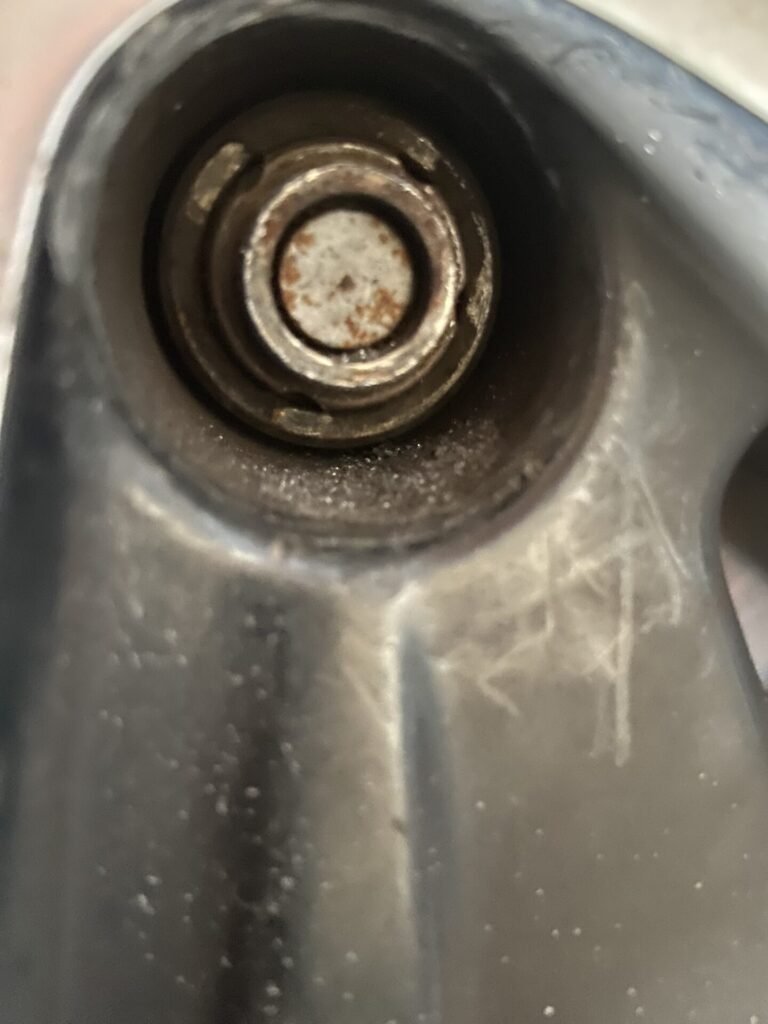 Peugeot 3008 GT line wheel locking nut key replacement
