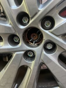 Peugeot E-Expert LWB Van 2024 wheel locking nut key replacement