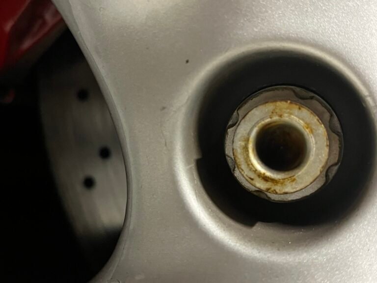 Porsche Boxster wheel locking nut key replacement