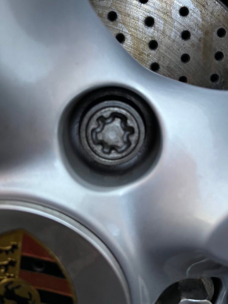 Porsche Cayman s wheel locking nut key replacement