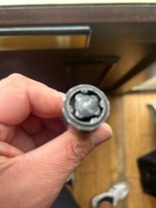 Porsche Macan wheel locking nut key replacement