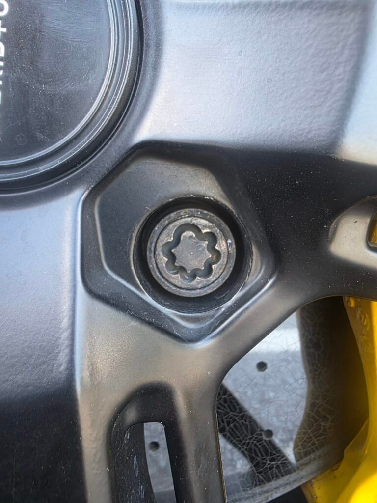 Porsche Taycan wheel locking nut key replacement